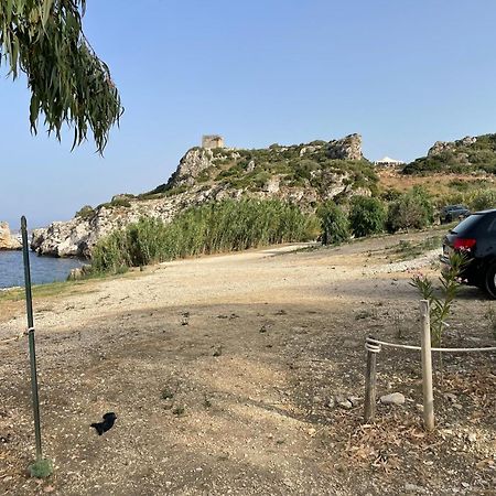 Villa Hibiscus Scopello سكوبيلو المظهر الخارجي الصورة